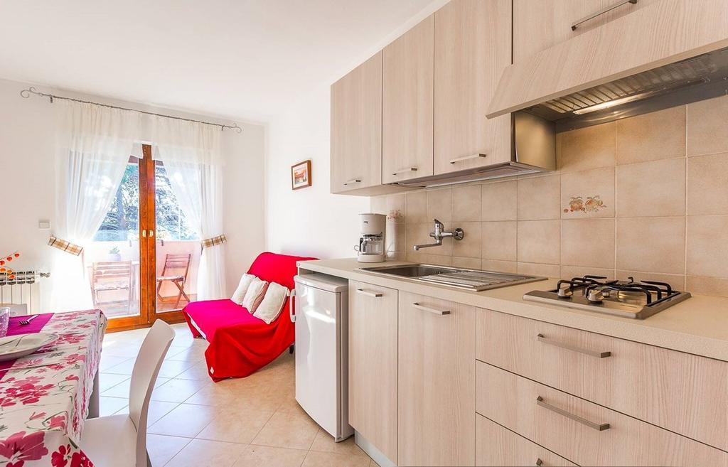 Apartments Valbandon Fažana Екстериор снимка